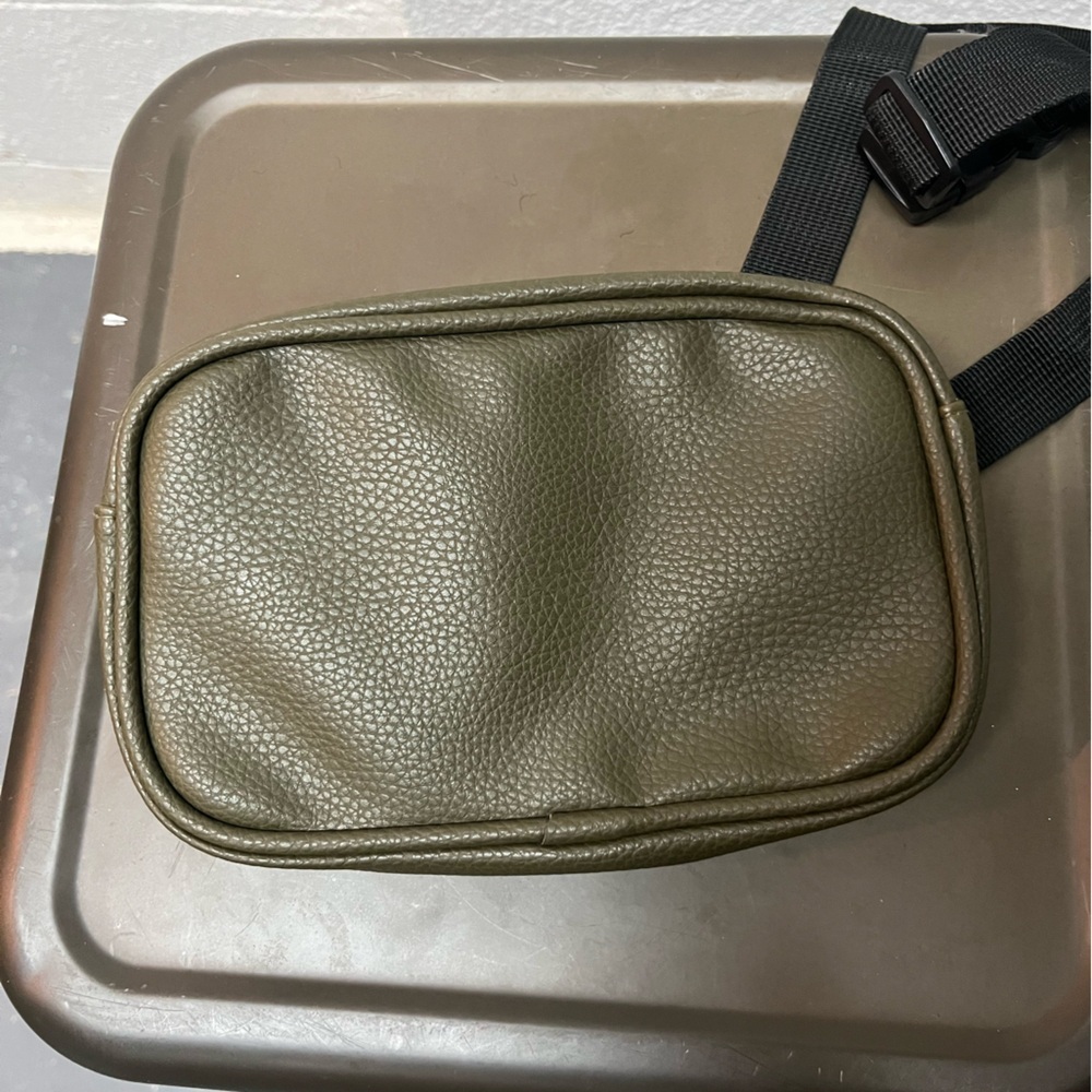 Stylish Olive Green Over The Shoulder Bag - Picture 2 of 4